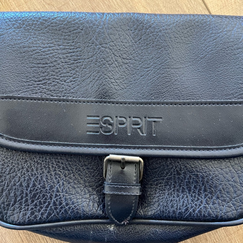 NWT Esprit Navy Shoulder Bag - Picture 2 of 5